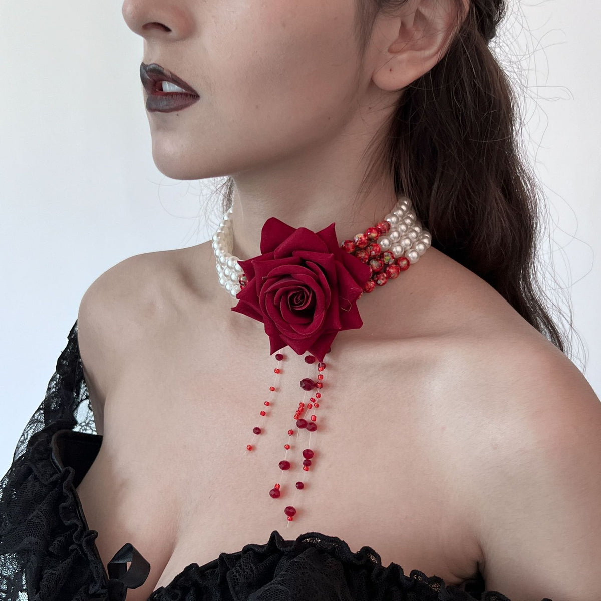 Halloween Blood-Effect Pearl Beaded Necklace