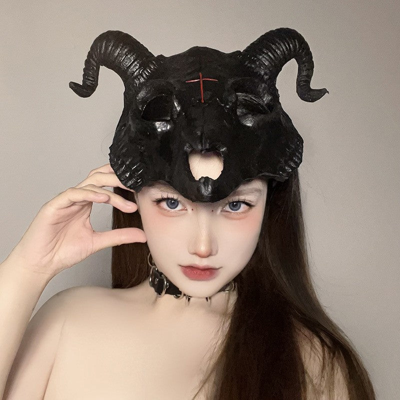 Halloween Anime Half-Face Mask - Plastic