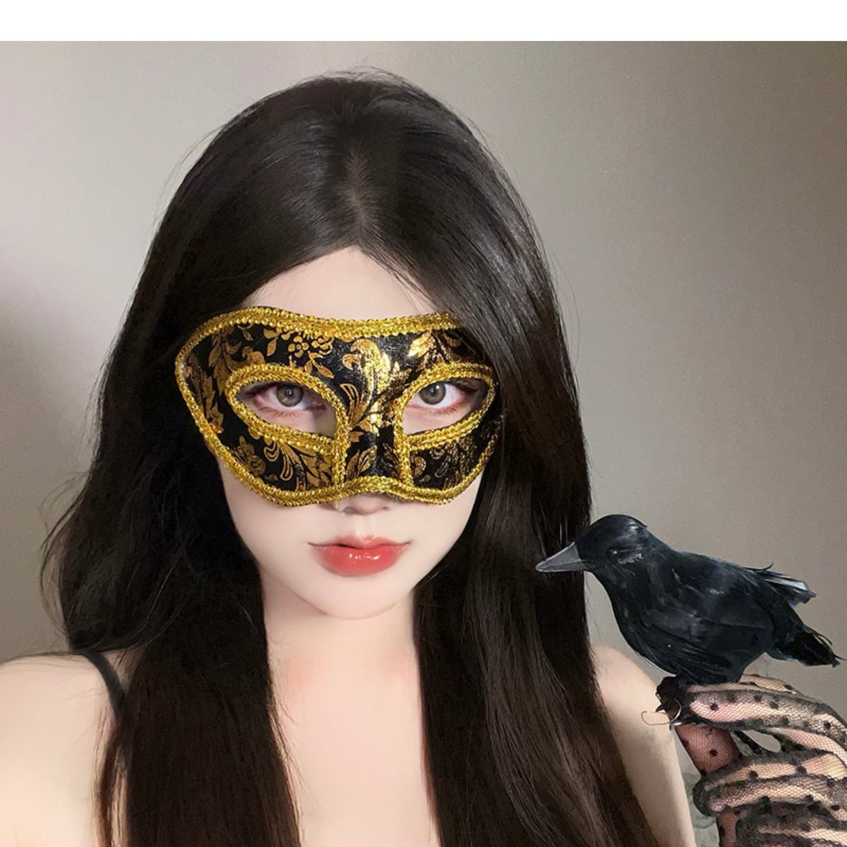 Halloween Anime Half-Face Mask - Plastic