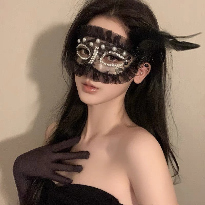 Halloween Anime Half-Face Mask - Plastic