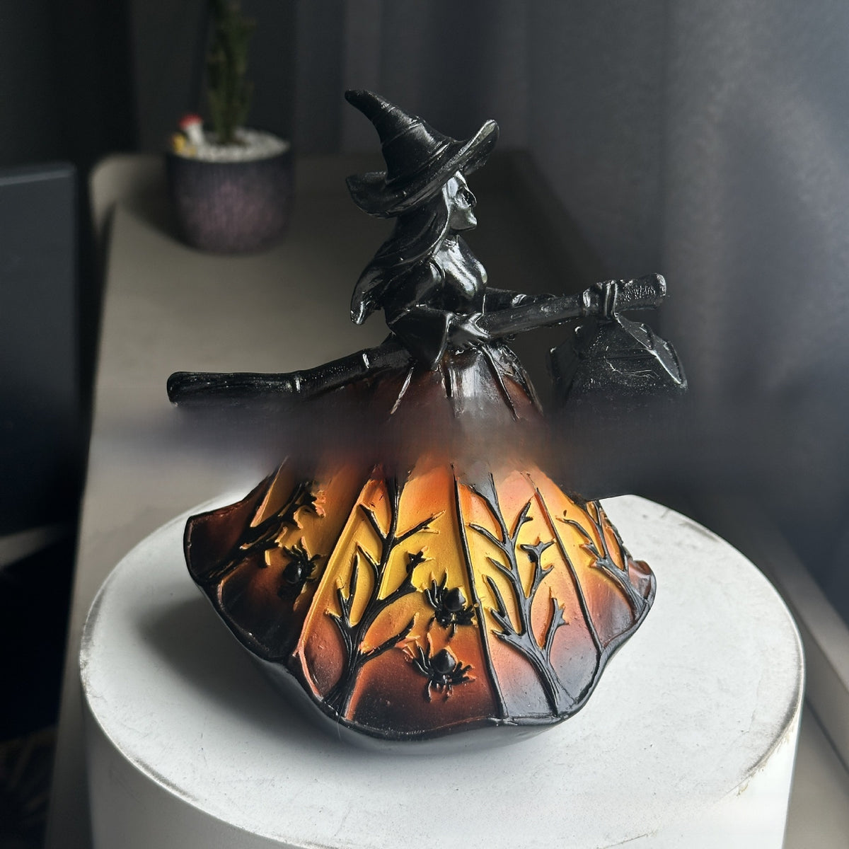 Halloween Gothic Witch Lights - Resin