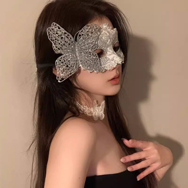 Halloween Anime Half-Face Mask - Plastic
