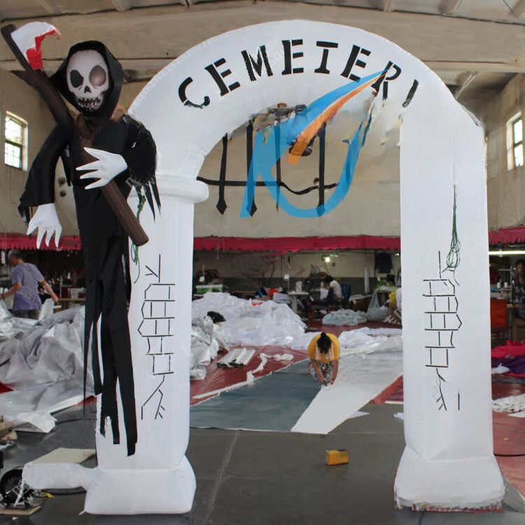 Halloween Light-Up Inflatable Decoration