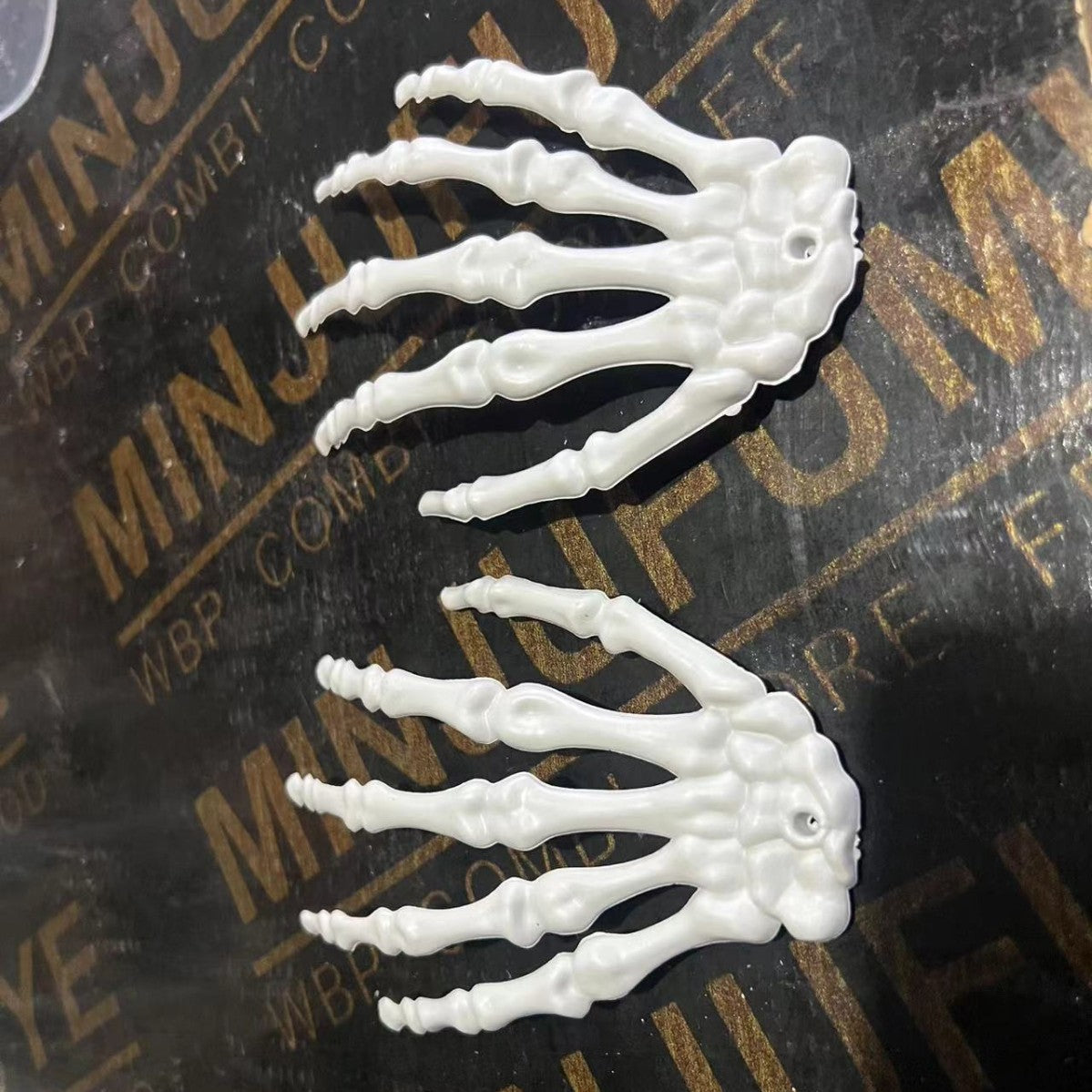 Halloween Plastic Skeleton Hand Props - Pair