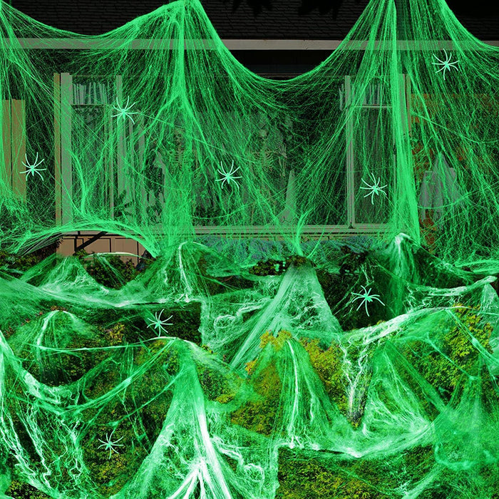 Halloween Glow-in-the-Dark Plastic Spider