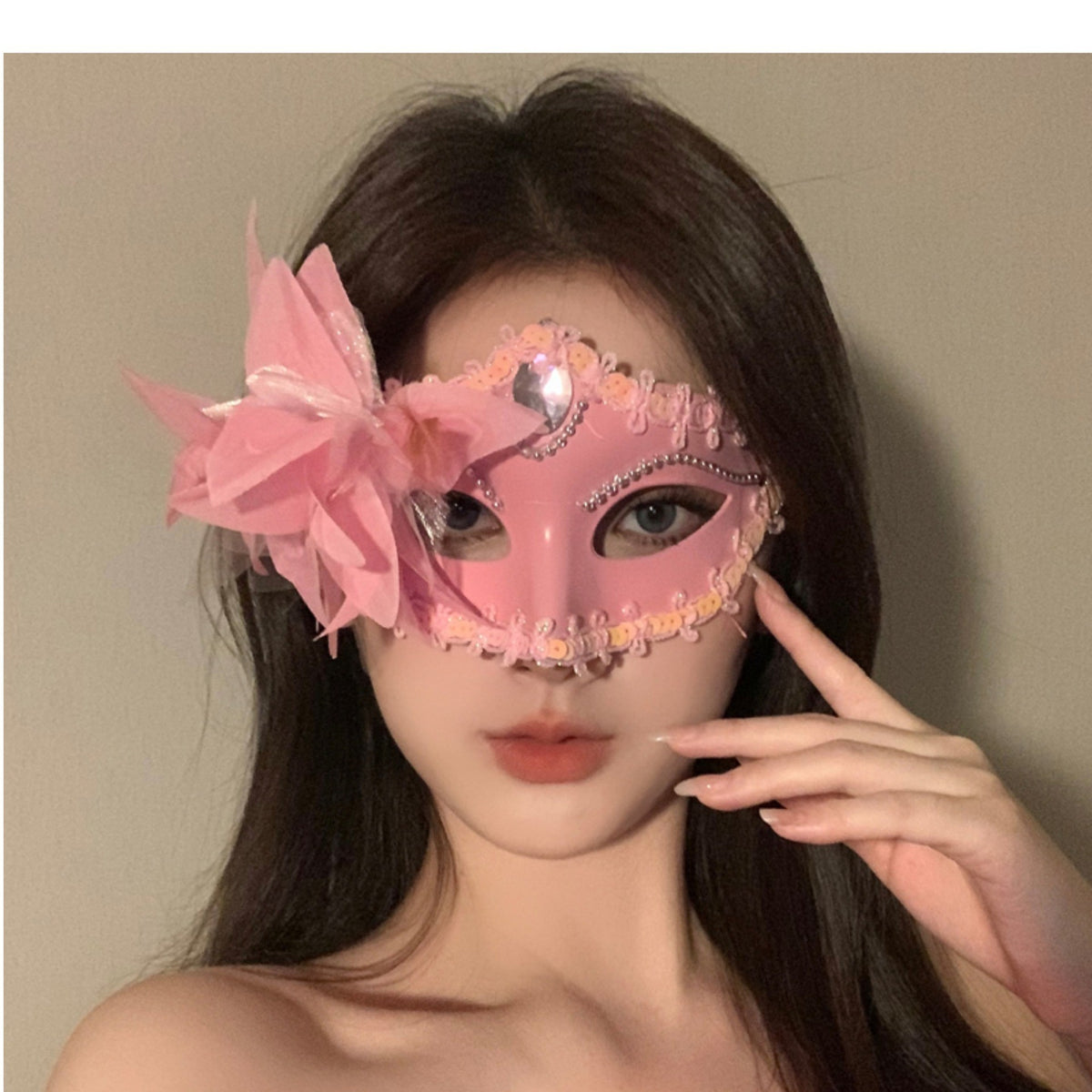 Halloween Anime Half-Face Mask - Plastic