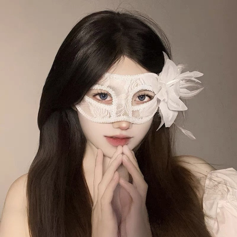 Halloween Anime Half-Face Mask - Plastic