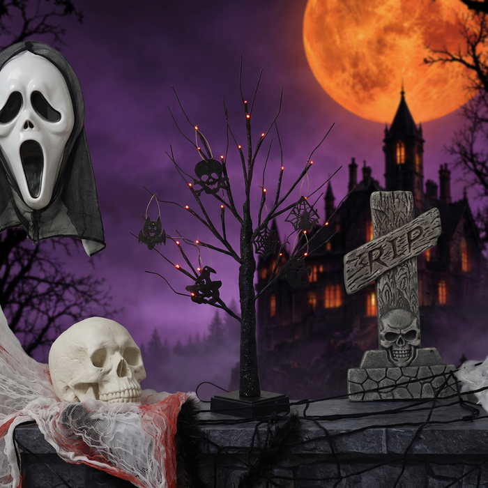 Halloween tree lanterns — Hallowicked hero (SU00018385)